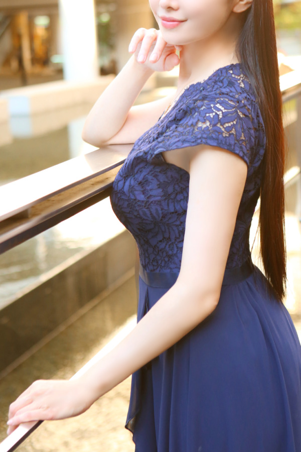 夏目 桃子 | 【纏classic】品川人妻高級デリヘル