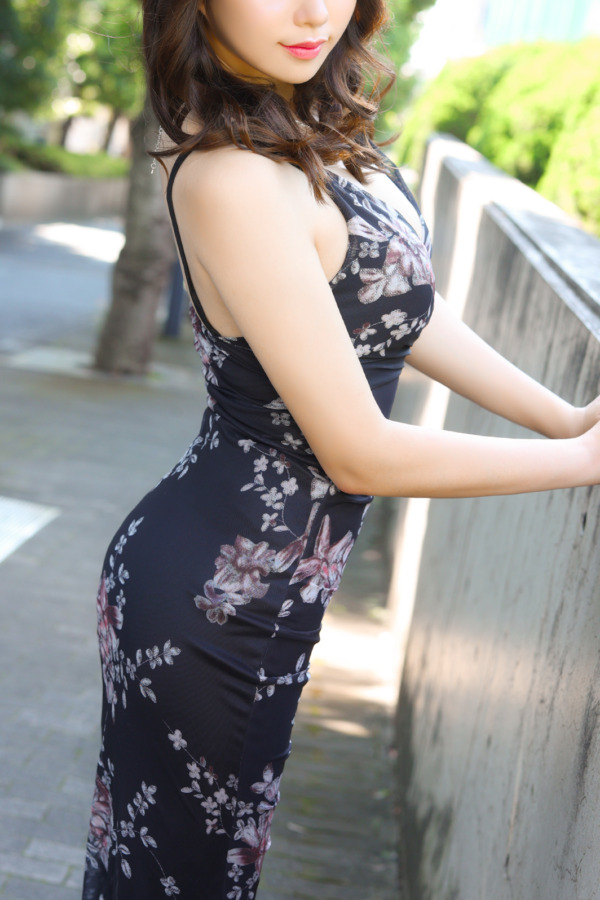 多部 静華 | 【纏classic】品川人妻高級デリヘル